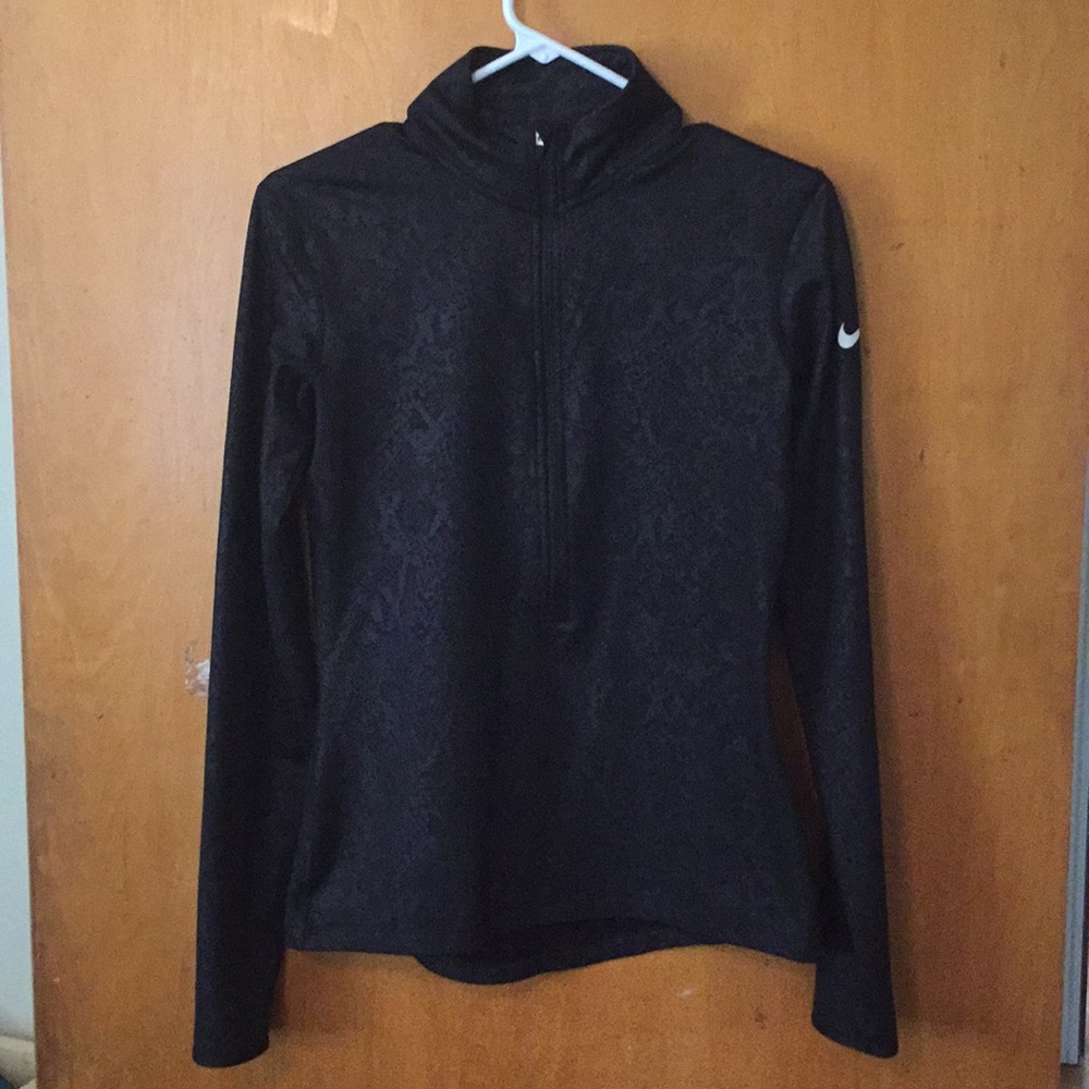 Nike dri-fit pullover (black snake print)